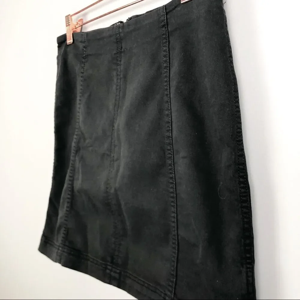 FREE PEOPLE | Modern Femme Black Denim Mini Skirt Women’s Size 8